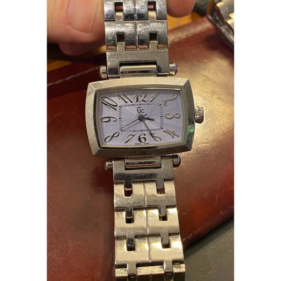 Women's 35mm silver Tone Guess Collection Watch, WR to 50M, GC 22000 - Picture 2 of 3